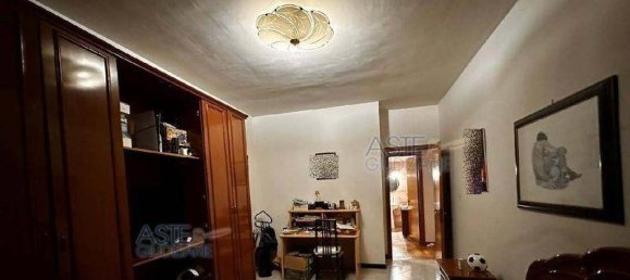 4 Schlafzimmer Wohnung in Rome, Italy, Nr. 374180 5