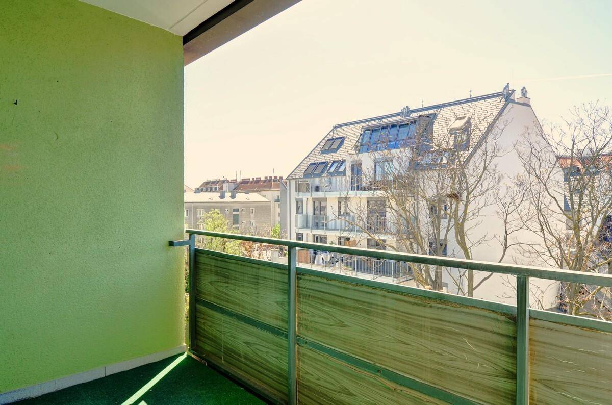 2 bedrooms Apartment in Simmering, Austria No. 162130