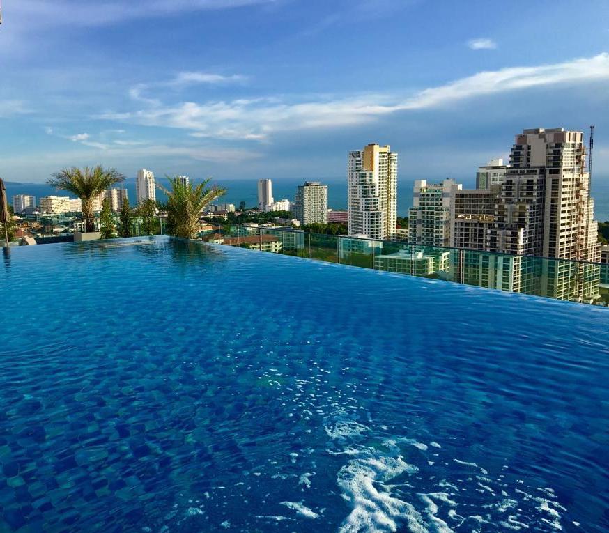 Apartamento com 2 quartos em condomínio em Pattaya, Thailand N.º 58766