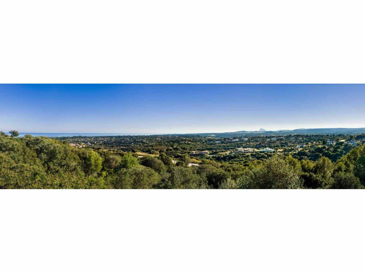 Terreno en Cádiz, Spain 4501 m² No. 219347