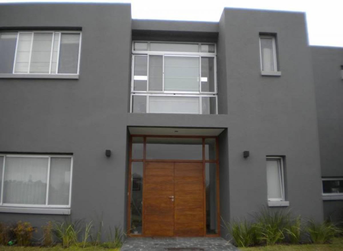 4 bedrooms House in Tigre, Argentina No. 102321