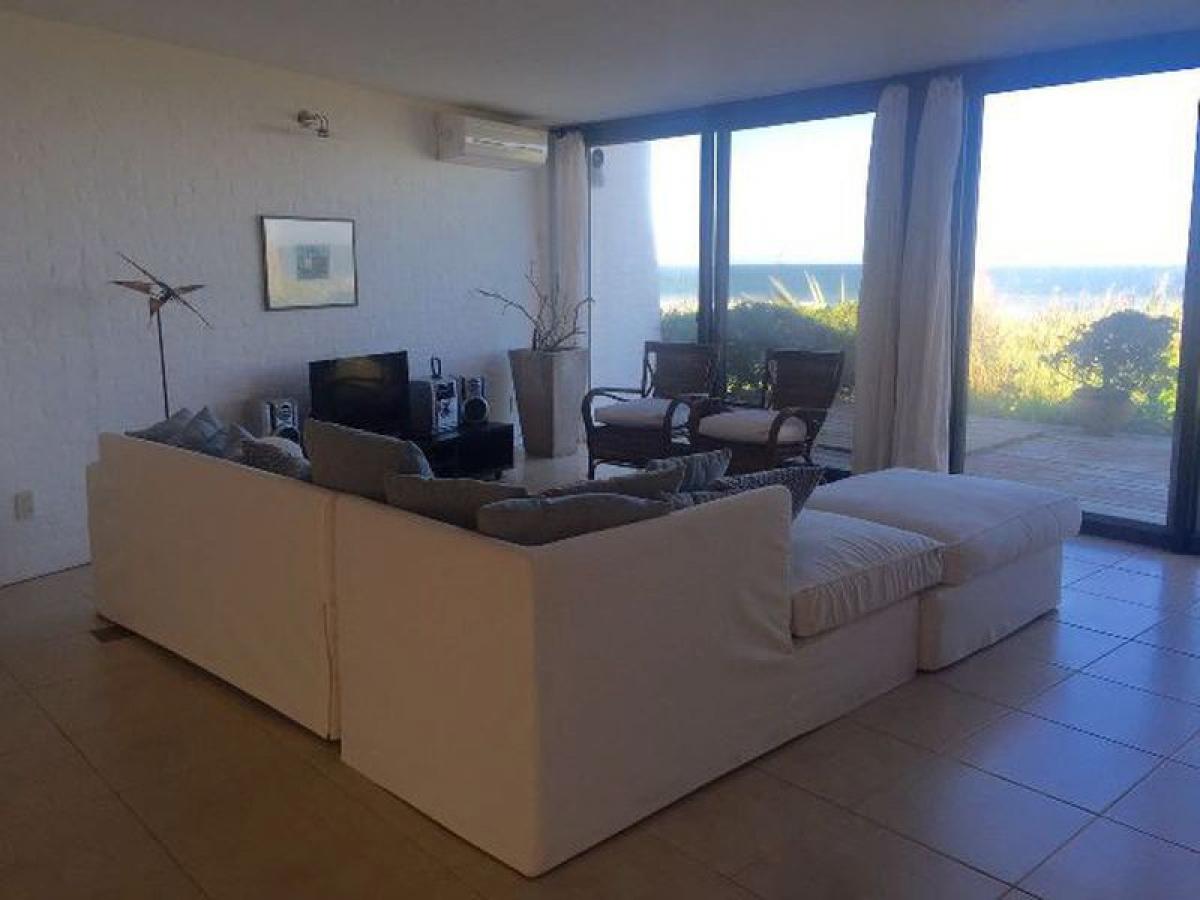 Квартира с 4 спальнями в Мальдонадо, Уругвай № 4799