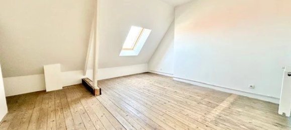 4 bedrooms House in Boulogne-sur-Mer, France No. 83723 5