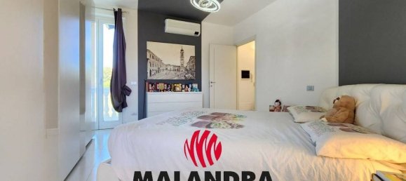 3 bedrooms Villa in Oleggio, Italy No. 334975 18