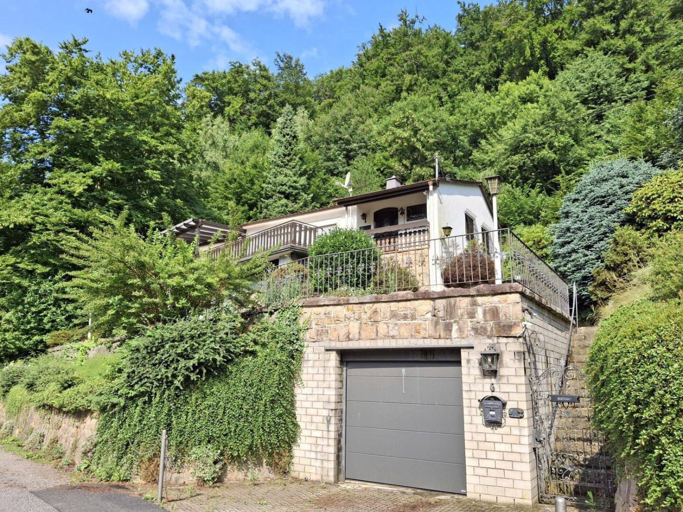 4 rooms House in Rhein-Neckar-Kreis, Germany No. 296937