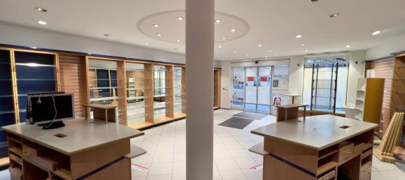 181m² Office in Bamberg, Germany No. 182483 7