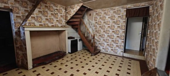 Apartamento de 1 dormitorio en Brionne, France No. 357522 3