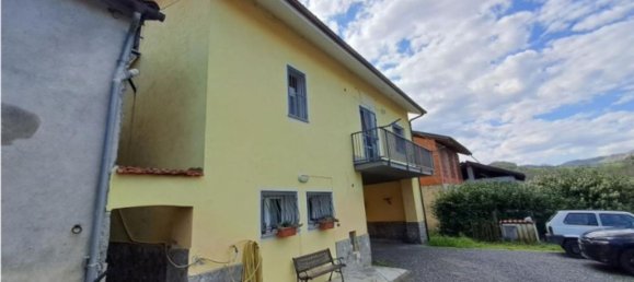 7 rooms Apartment in Cairo Montenotte, Italy No. 187370 11