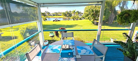 2 bedrooms House in Bli Bli, Australia No. 446 2