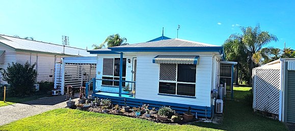 2 bedrooms House in Bli Bli, Australia No. 446 10