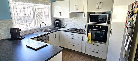 2 bedrooms House in Bli Bli, Australia No. 446 5