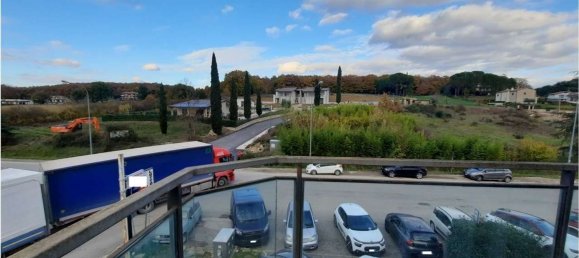 63m² Office in Umbertide, Italy No. 116236 16