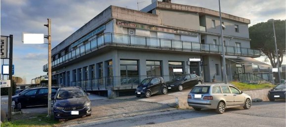 63m² Office in Umbertide, Italy No. 116236 19