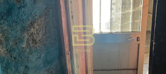 3 bedrooms House in Vandoma, Portugal No. 230054 10