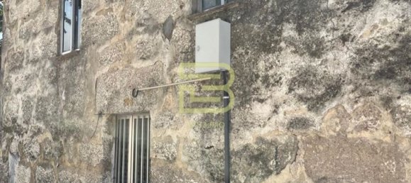 3 bedrooms House in Vandoma, Portugal No. 230054 2