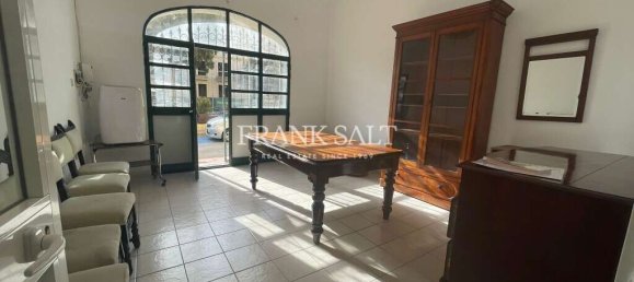 مكتب في Msida, Malta 45متر مربع رقم 11754 4