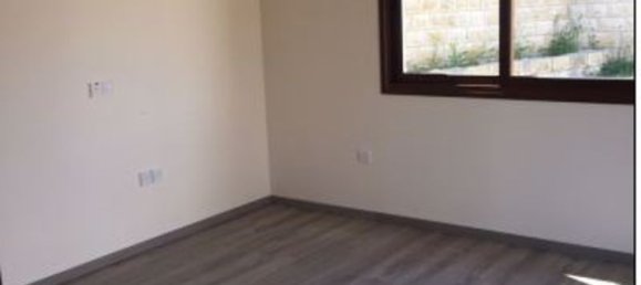 3 bedrooms Villa in Monagroulli, Cyprus No. 14512 6