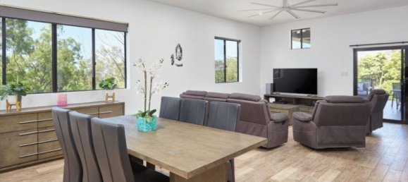 Granja de 7 dormitorios en Gaven, Australia No. 923 4