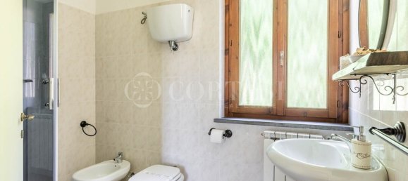 35 bedrooms Hotel in Gubbio, Italy No. 115139 31