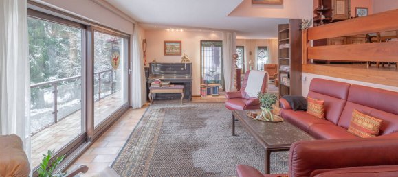 6 rooms Townhouse in Tuttlingen, Germany No. 45958 3