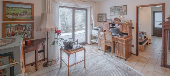 6 rooms Townhouse in Tuttlingen, Germany No. 45958 5