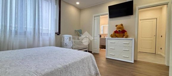 Вилла с 3 спальнями в Ро, Италия № 332137 19