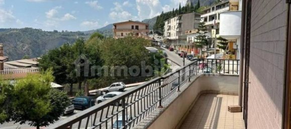 6 غرف نوم شقة في Stilo, Italy رقم 340070 16