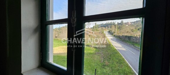 2 bedrooms House in Cinfaes, Portugal No. 49182 11