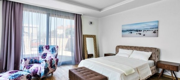 3 bedrooms Commercial property in Tivat, Montenegro No. 120 11