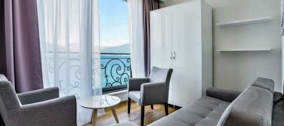 3 bedrooms Commercial property in Tivat, Montenegro No. 120 10