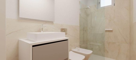 3 rooms Apartment in Sirmione, Italy No. 33178 11