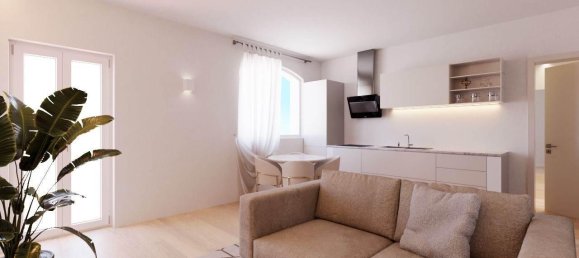 3 rooms Apartment in Sirmione, Italy No. 33178 3