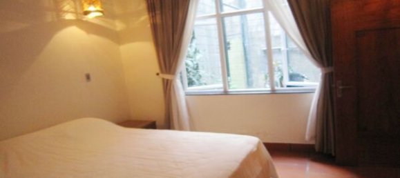 Casa de 3 dormitorios en Tay Ho, Vietnam No. 2649 9