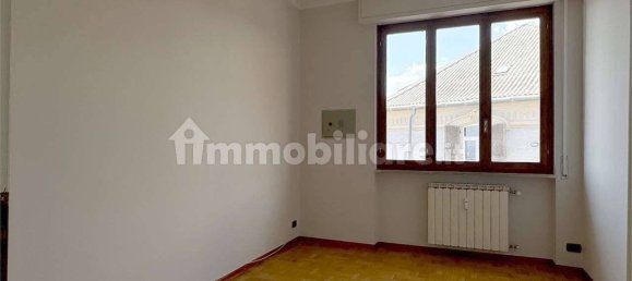 Apartamento de 3 dormitorios en Savona, Italy No. 75697 16