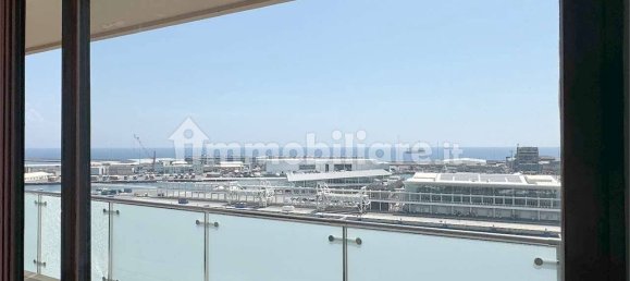 Apartamento de 3 dormitorios en Savona, Italy No. 75697 7