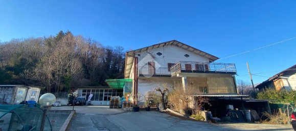 Casa de 5 habitaciónes en Baldissero Canavese, Italy No. 18040 2