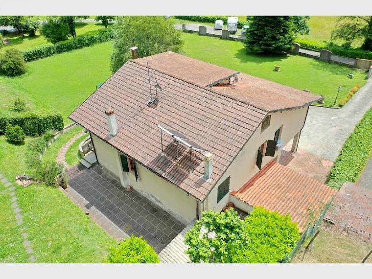 3 Schlafzimmer Villa in Castelnuovo di Garfagnana, Italy, Nr. 1271