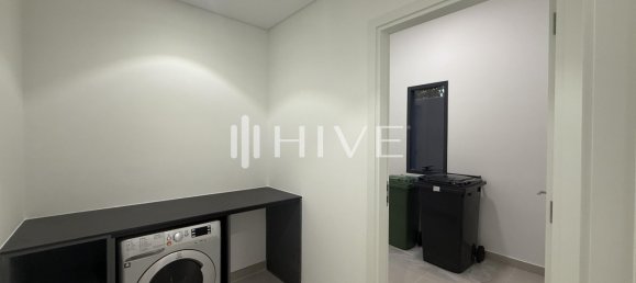 4 bedrooms Villa in Tilal City, UAE No. 40699 18