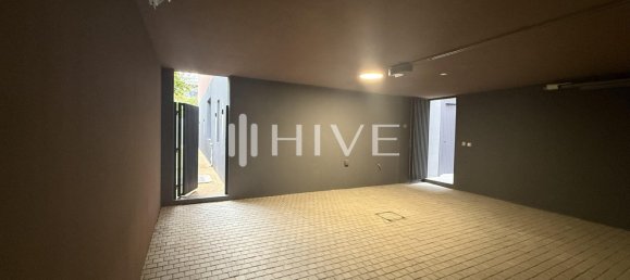 4 bedrooms Villa in Tilal City, UAE No. 40699 25