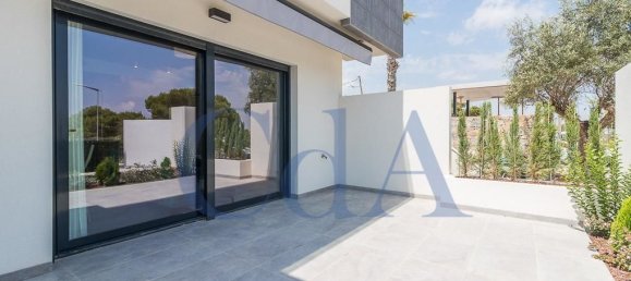 3 bedrooms Bungalow in Torrevieja, Spain No. 6242 18