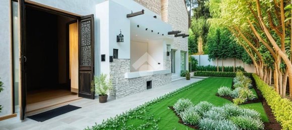 2 bedrooms House in Colorno, Italy No. 294645 2