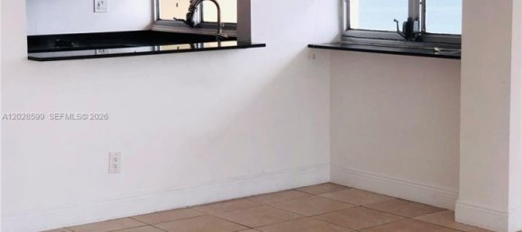2 dormitorios propiedad comercial en alquiler en Miami, Miami-Dade, Florida, USA № 614928 13