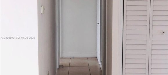 2 dormitorios propiedad comercial en alquiler en Miami, Miami-Dade, Florida, USA № 614928 14