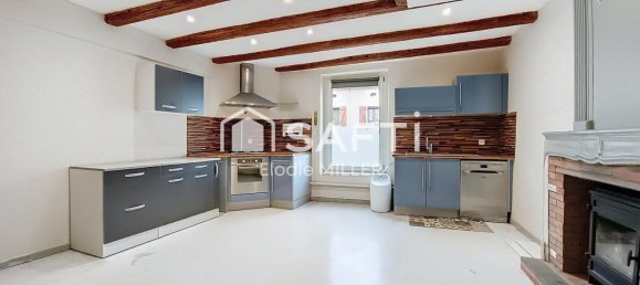 3 bedrooms House in Chavigny, France No. 51373 3