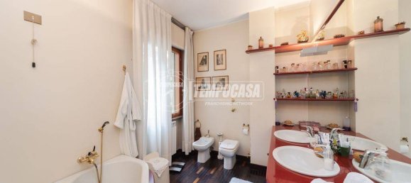 Apartamento T2 em Villasanta, Italy N.º 311079 23