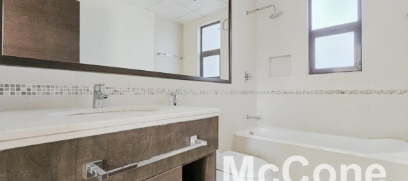 Таунхаус с 3 спальнями в Рим, ОАЭ № 34190 11