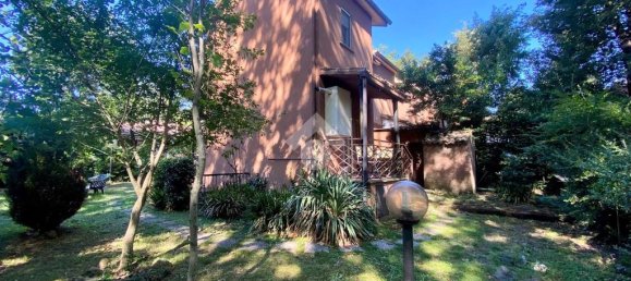 2 bedrooms Villa in Valentano, Italy No. 329410 9