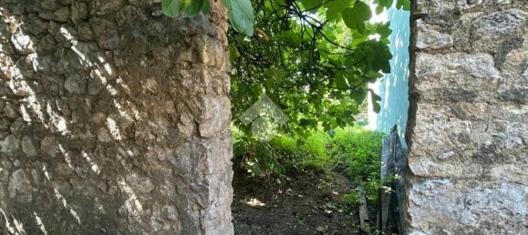 3 bedrooms House in Serino, Italy No. 329164 12