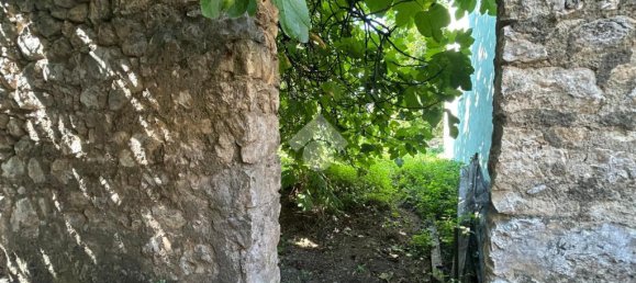 3 bedrooms House in Serino, Italy No. 329164 14