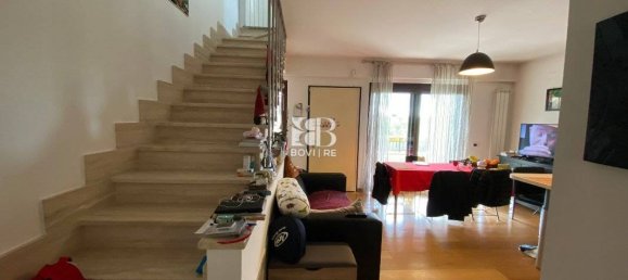 4 bedrooms Villa in Rome, Italy No. 113332 12